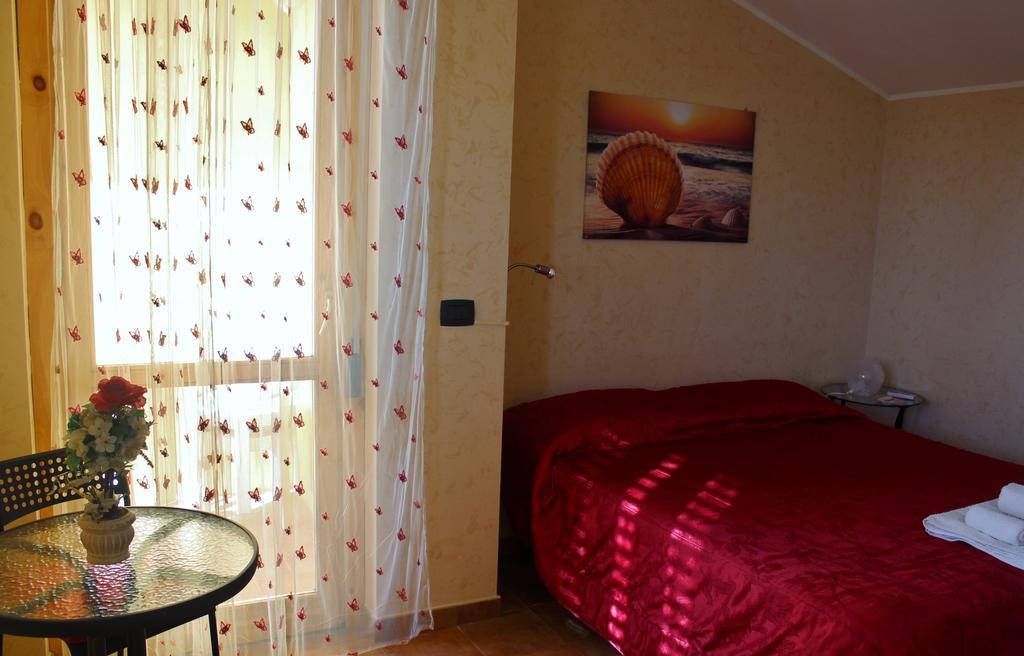 Colle Sul Mare Hotell Termoli Rum bild